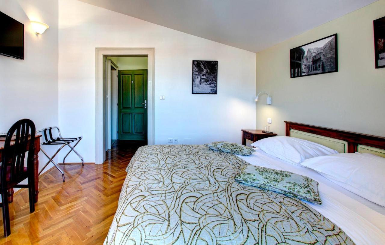 Villa Fortuna โมสตาร์ ภายนอก รูปภาพ