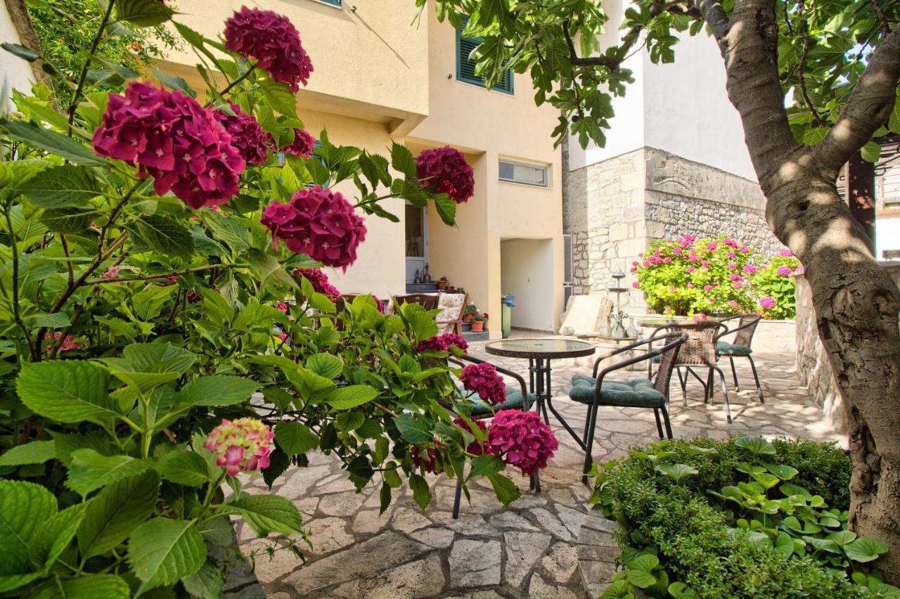 Villa Fortuna โมสตาร์ ภายนอก รูปภาพ